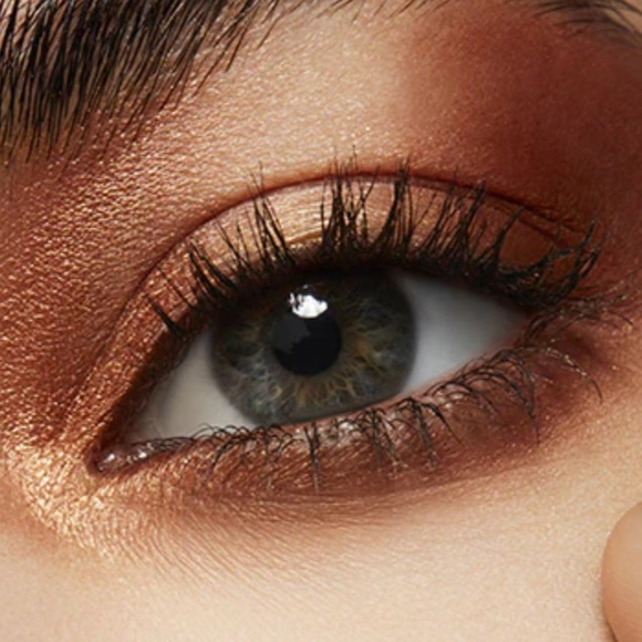 MAC Frost Eyeshadow AMBER LIGHTS - Picture 5 of 6